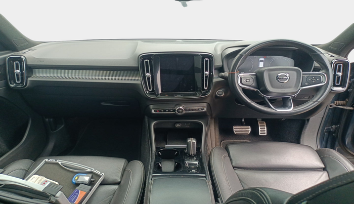 2021 Volvo XC 40 T4 R Design, Petrol, Automatic, 54,040 km, interior