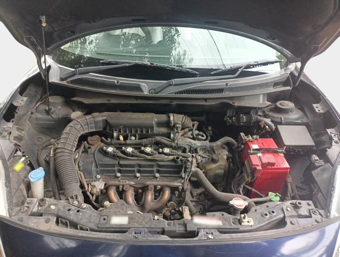 2019 Maruti Swift VXI AMT, Petrol, Automatic, 71,693 km, exterior