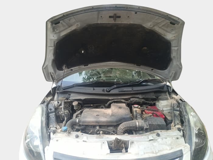 2015 Maruti Swift Dzire ZDI, Diesel, Manual, 2,00,315 km, exterior