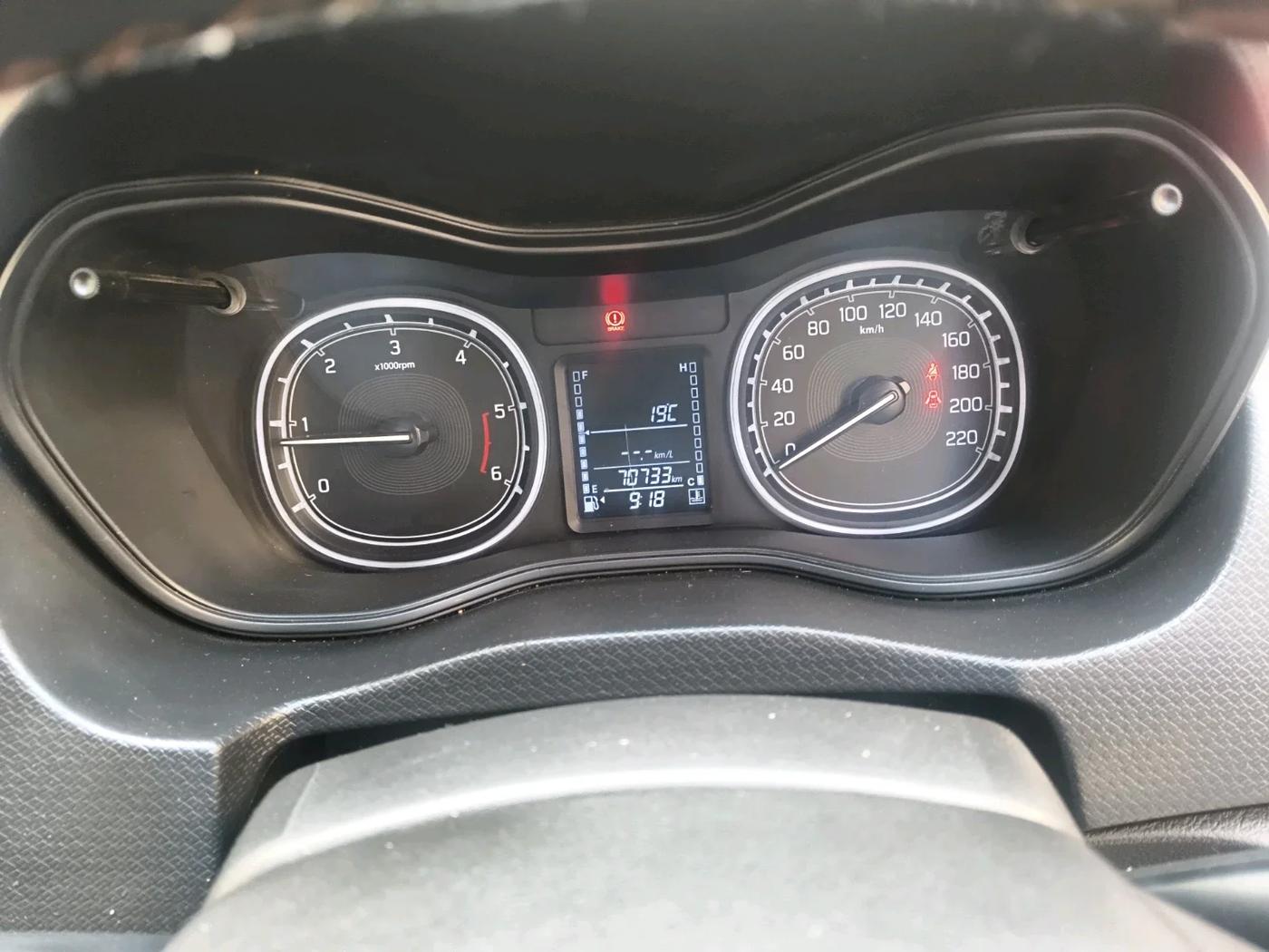 2019 Maruti Vitara Brezza ZDI, Diesel, Manual, 70,733 km, interior
