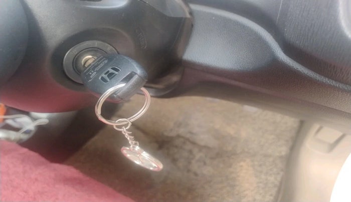 2015 Honda Amaze 1.2L I-VTEC SX, Petrol, Manual, 1,19,022 km, interior