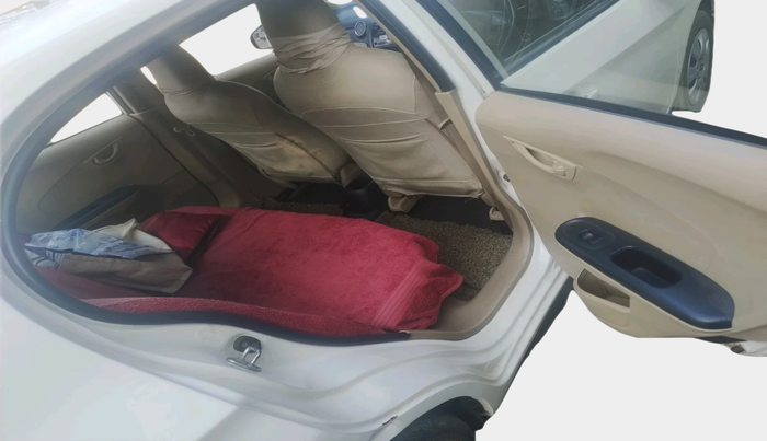 2015 Honda Amaze 1.2L I-VTEC SX, Petrol, Manual, 1,19,022 km, interior