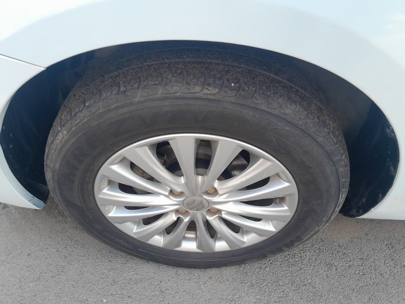 2019 Maruti Ciaz ZETA 1.5 SHVS MT PETROL, Petrol, Manual, 41,131 km, tyre