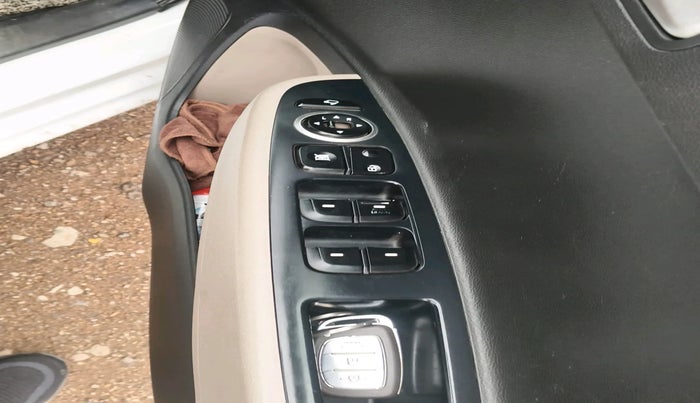 2014 Hyundai Xcent SX 1.2, Petrol, Manual, 85,270 km, interior