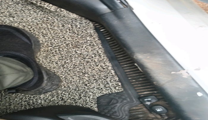 2014 Hyundai Xcent SX 1.2, Petrol, Manual, 85,270 km, interior