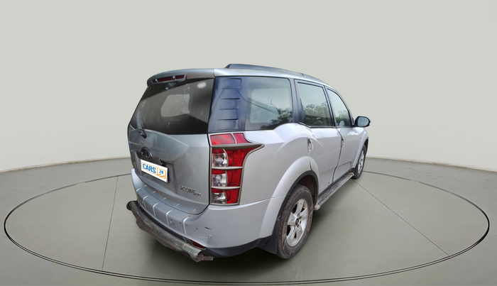 2013 Mahindra XUV500 W8, Diesel, Manual, 2,06,488 km, exterior
