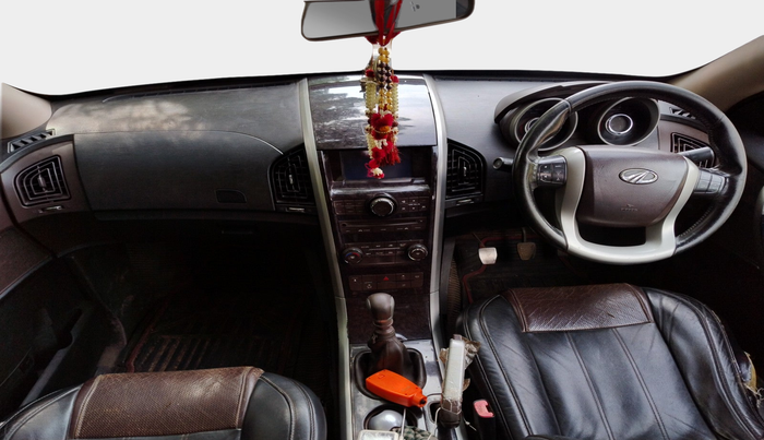 2013 Mahindra XUV500 W8, Diesel, Manual, 2,06,488 km, interior