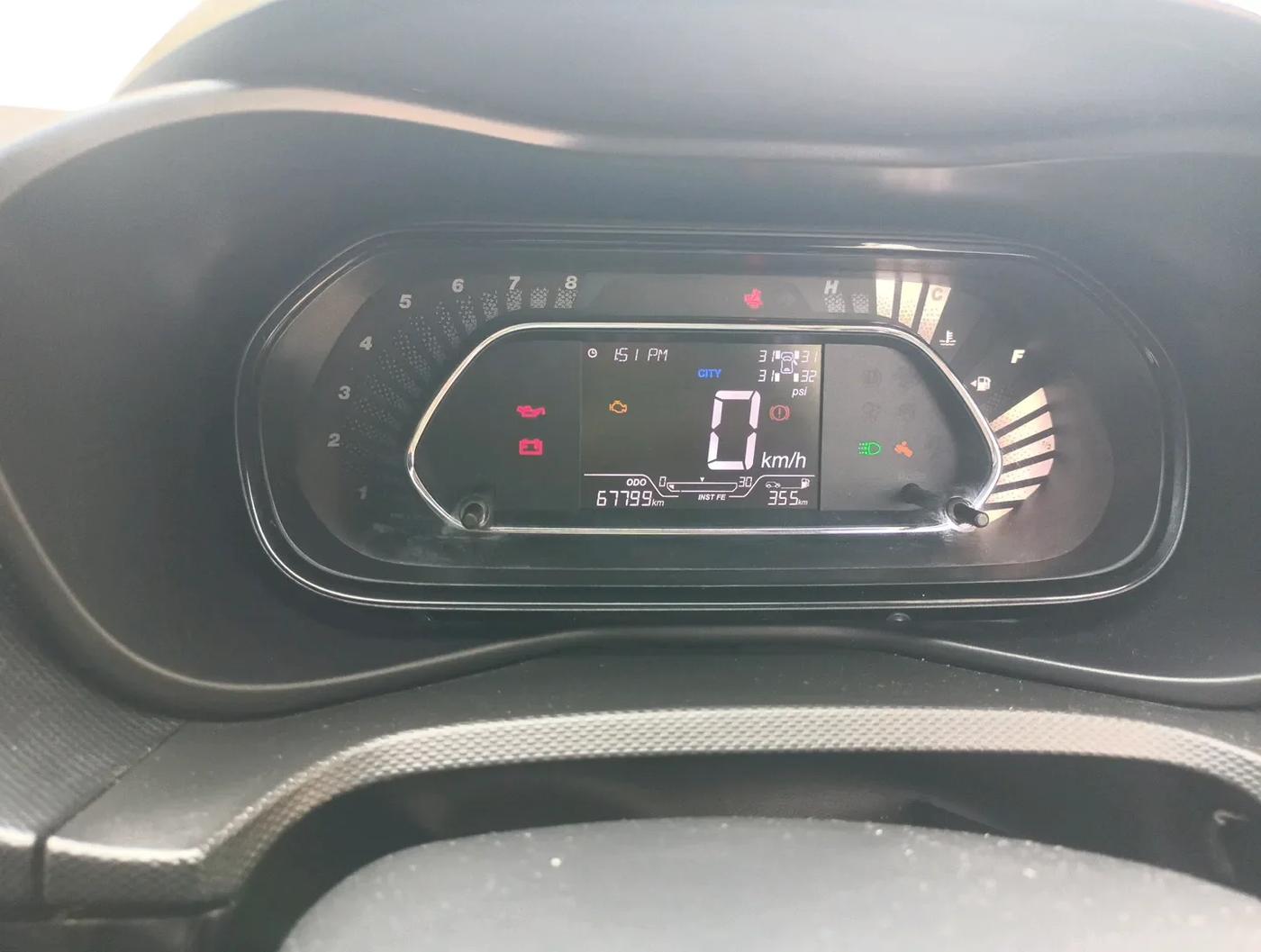 2022 Tata NEXON XZ PLUS (O) PETROL DARK EDITION, Petrol, Manual, 68,943 km, interior