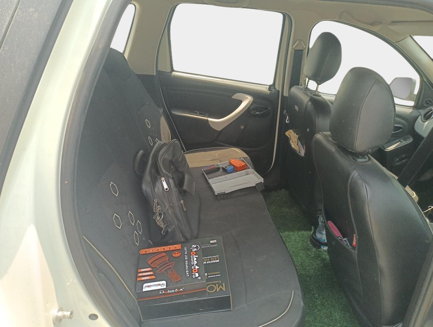 2017 Nissan Terrano XE (D), Diesel, Manual, 1,71,124 km, interior