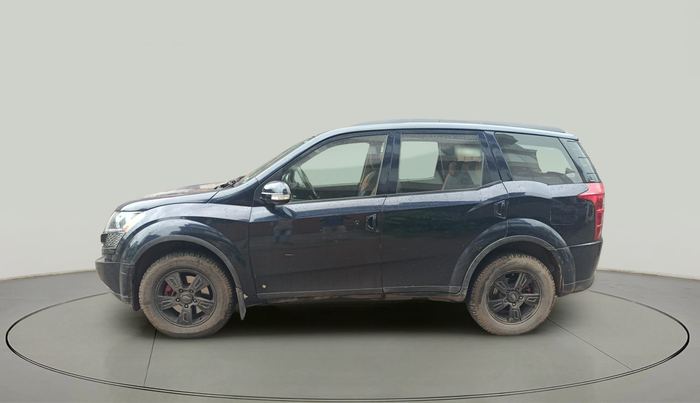 2014 Mahindra XUV500 W8, Diesel, Manual, 1,72,155 km, exterior