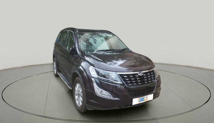 2019 Mahindra XUV500 W9, Diesel, Manual, 1,05,091 km, exterior