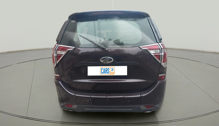 2019 Mahindra XUV500 W9, Diesel, Manual, 1,05,091 km, exterior