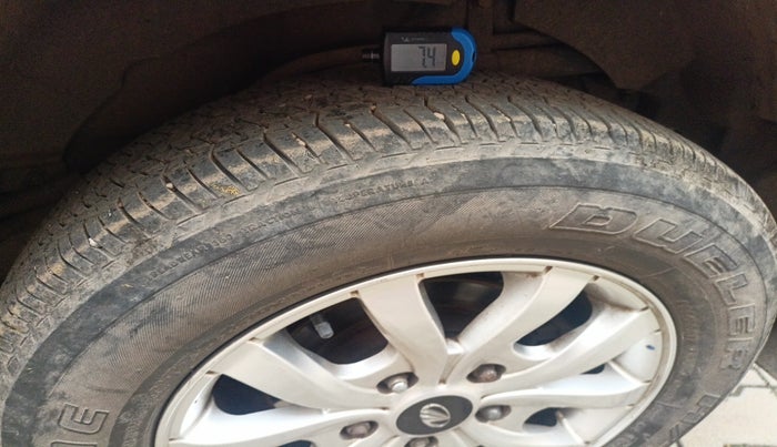 2019 Mahindra XUV500 W9, Diesel, Manual, 1,05,091 km, tyre