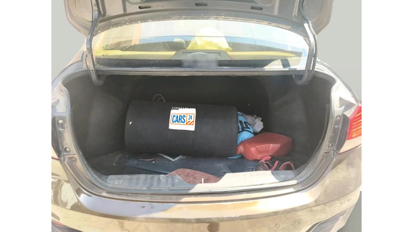 2015 Maruti Ciaz VXI+, Petrol, Manual, 1,01,576 km, exterior