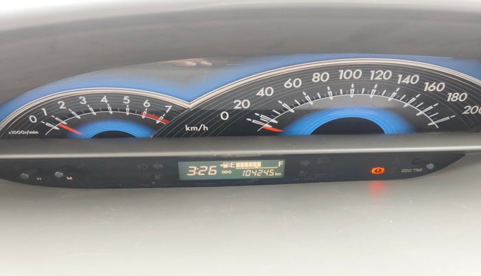 2016 Toyota Etios Liva V, Petrol, Manual, 1,04,245 km, interior