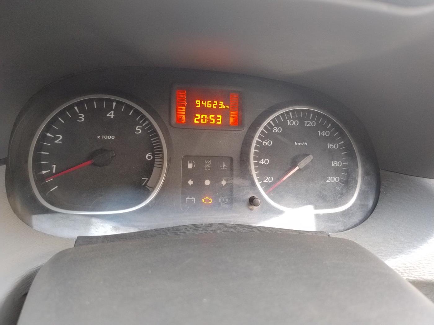 2014 Renault Duster 110 PS RXL ADVENTURE, Diesel, Manual, 94,623 km, interior