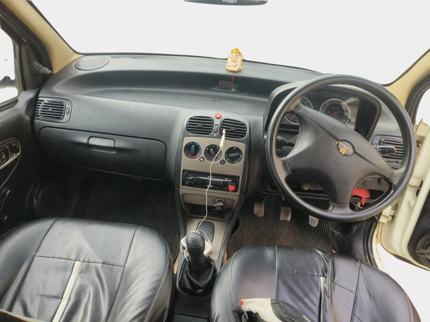 2016 Tata Indigo ECS LS TDI, Diesel, Manual, 75,864 km, interior