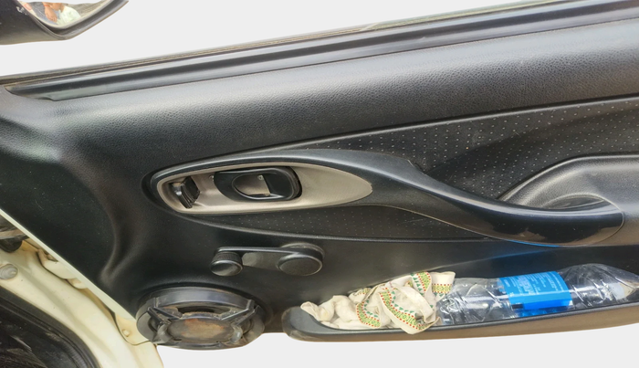 2016 Tata Indigo ECS LS TDI, Diesel, Manual, 75,864 km, interior