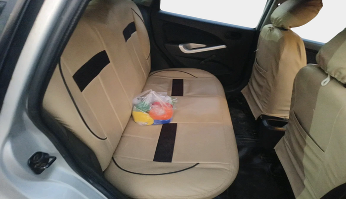 2013 Ford Figo TITANIUM 1.4 DIESEL, Diesel, Manual, 1,14,283 km, interior