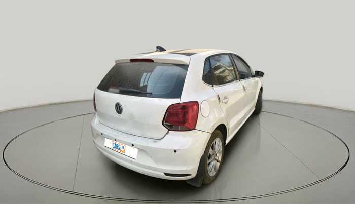 2015 Volkswagen Polo HIGHLINE1.5L, Diesel, Manual, 1,12,646 km, exterior