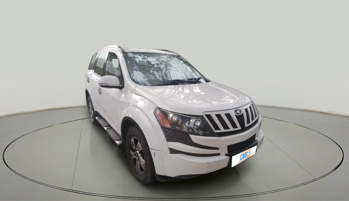 2012 Mahindra XUV500 W8, Diesel, Manual, 1,40,171 km, exterior
