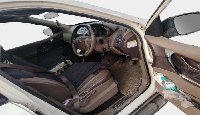 2012 Mahindra XUV500 W8, Diesel, Manual, 1,40,171 km, interior
