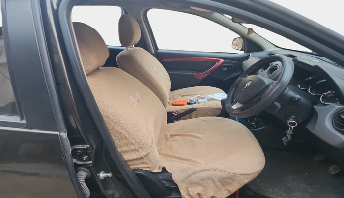 2018 Renault Duster 85 PS RXS MT DIESEL, Diesel, Manual, 1,05,890 km, interior