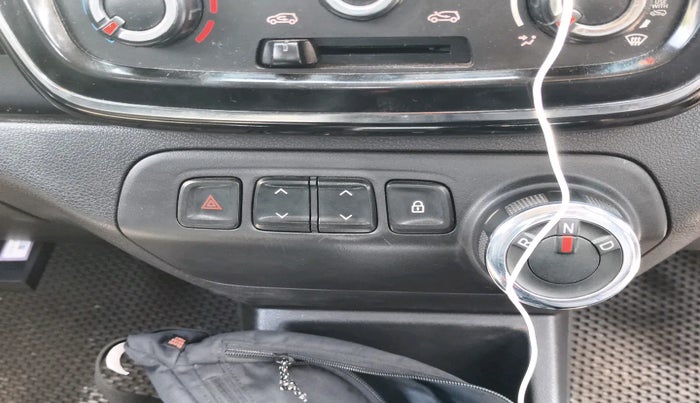 2018 Renault Kwid RXT 1.0 AMT (O), Petrol, Automatic, 40,908 km, interior