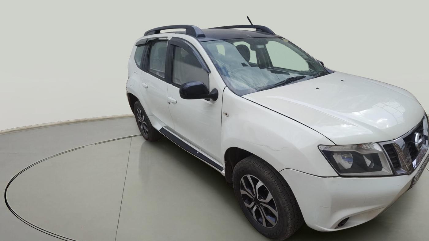 2016 Nissan Terrano XL D PLUS, Diesel, Manual, 82,446 km, exterior