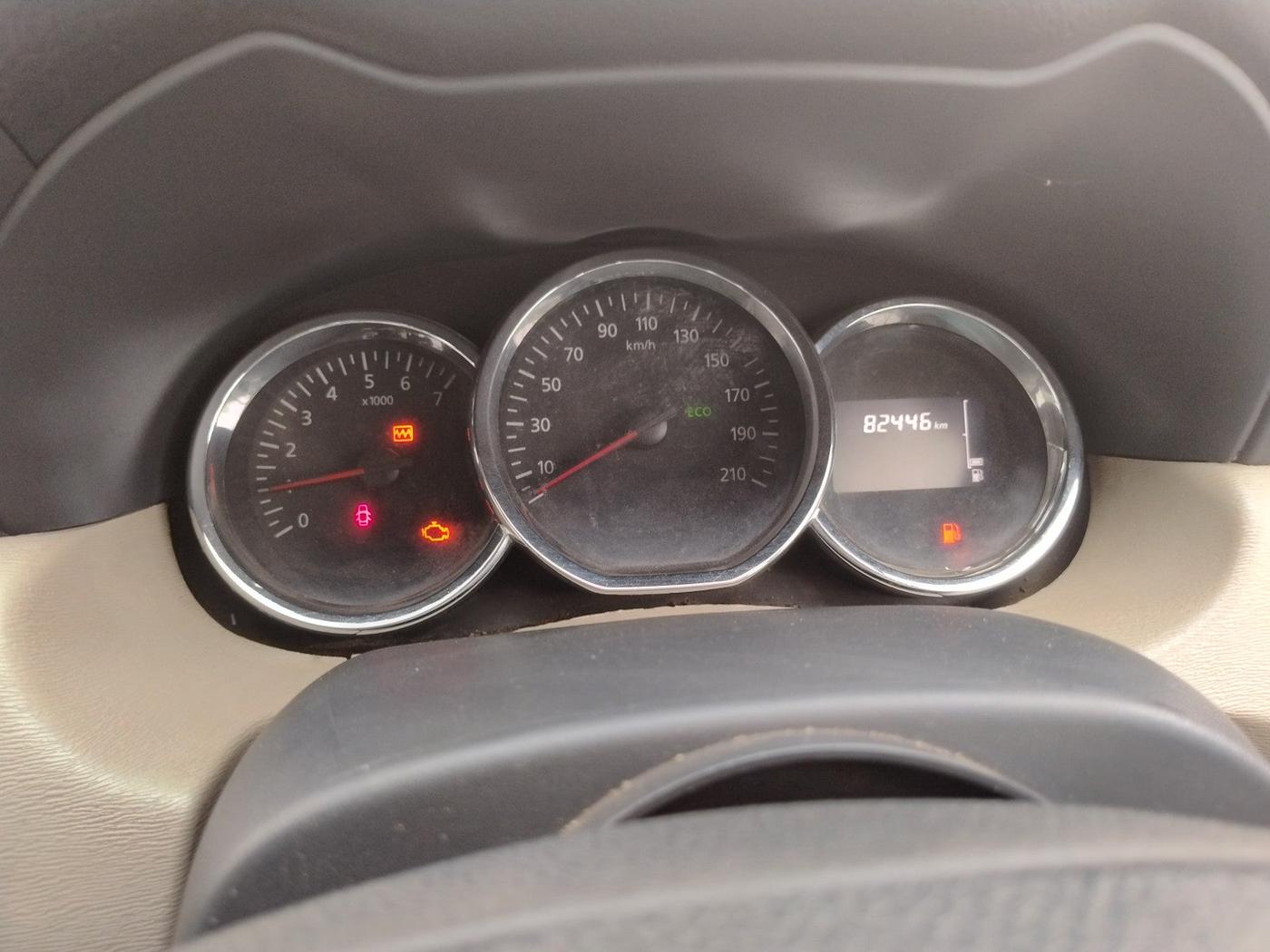 2016 Nissan Terrano XL D PLUS, Diesel, Manual, 82,446 km, interior