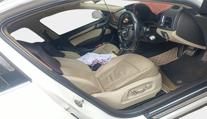 2018 Audi Q3 35 TDI Quattro, Diesel, Automatic, 1,35,772 km, interior