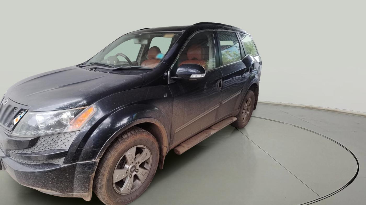 2014 Mahindra XUV500 W8, Diesel, Manual, 1,20,197 km, exterior