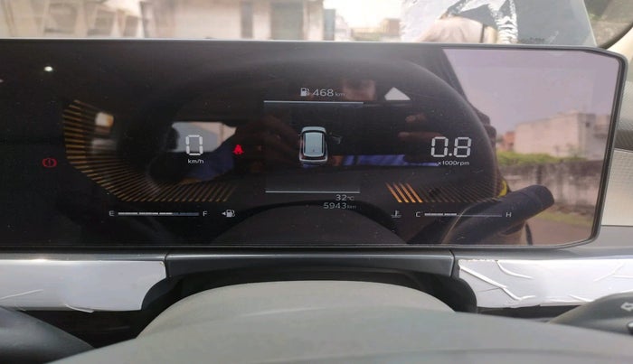 2025 KIA SYROS  HTX 1.0 Turbo 6MT, Petrol, Manual, 5,943 km, interior