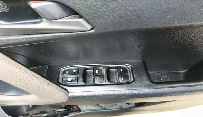 2015 Hyundai Creta SX 1.6 DIESEL, Diesel, Manual, 93,947 km, interior