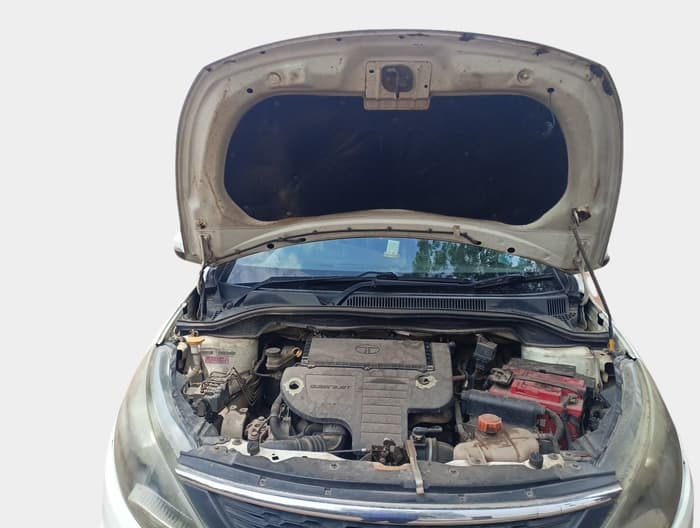 2015 Tata Bolt XM QUADRAJET, Diesel, Manual, 1,08,776 km, exterior