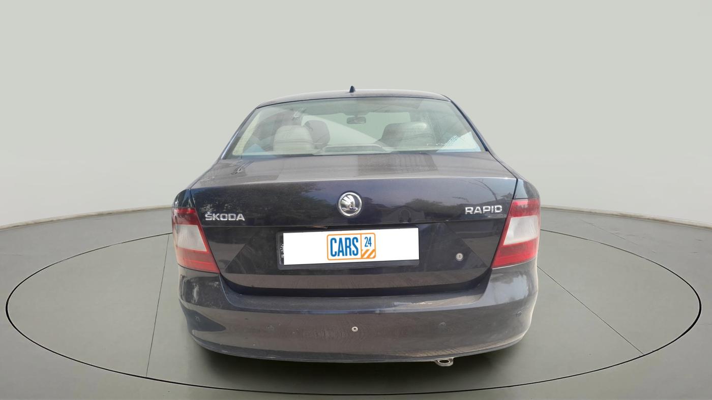2014 Skoda Rapid 1.5 TDI CR ELEGANCE, Diesel, Manual, 1,42,446 km, exterior