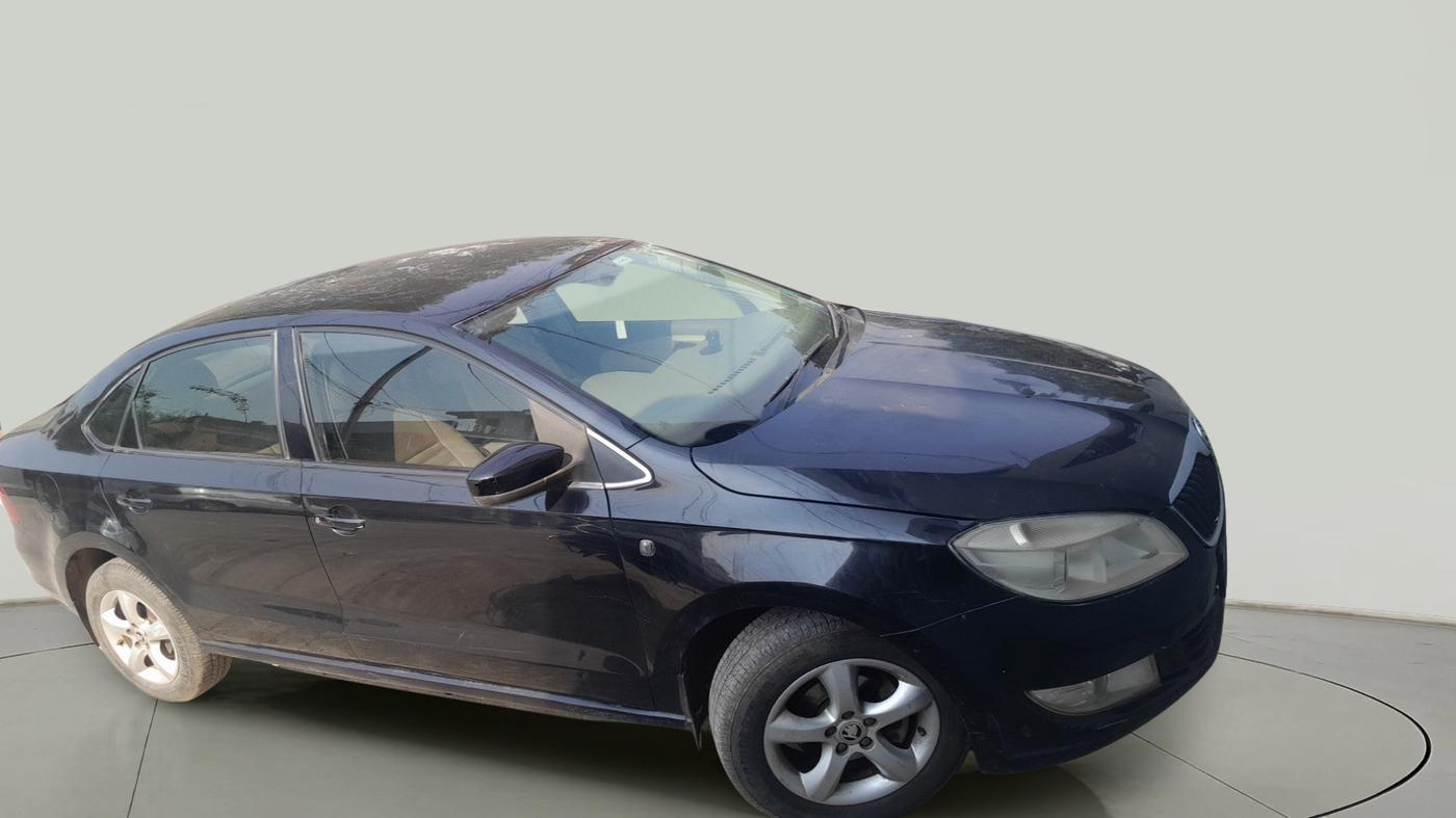 2014 Skoda Rapid 1.5 TDI CR ELEGANCE, Diesel, Manual, 1,42,446 km, exterior