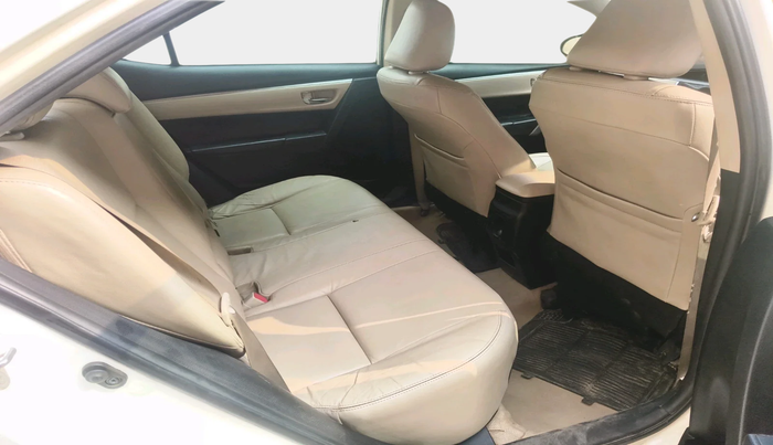 2016 Toyota Corolla Altis VL CVT PETROL, Petrol, Automatic, 1,11,960 km, interior