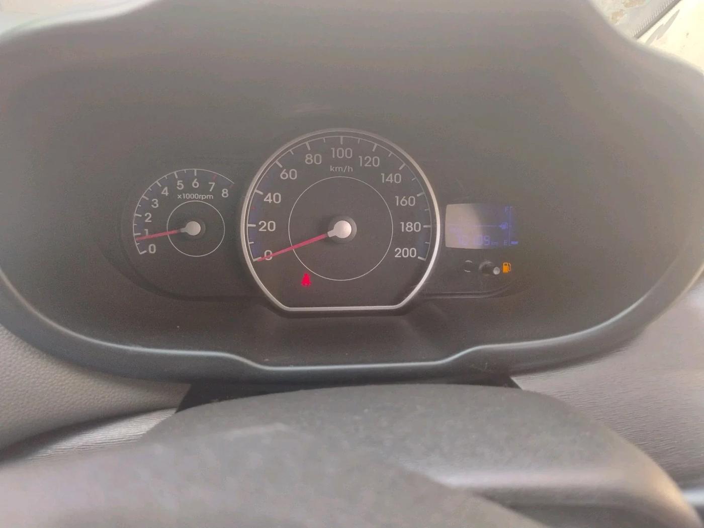 2011 Hyundai i10 SPORTZ 1.2, Petrol, Manual, 70,200 km, interior