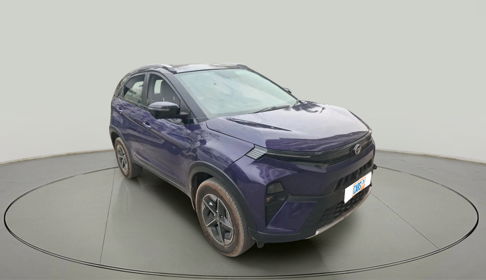 2023 Tata NEXON FEARLESS + SUNROOF DUAL TONE 1.2 PETROL, Petrol, Manual, 17,255 km, exterior