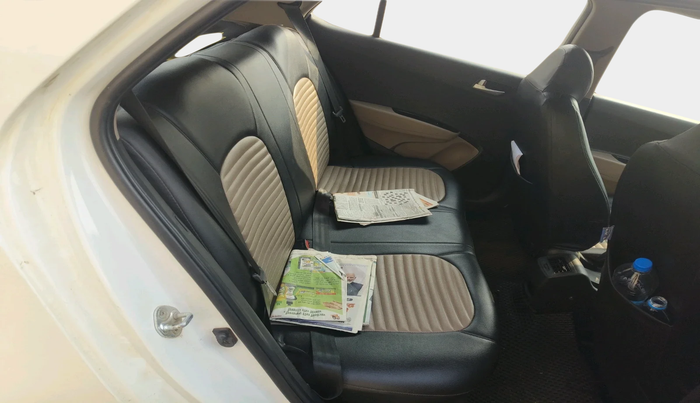 2017 Hyundai Grand i10 SPORTZ 1.2 KAPPA VTVT, Petrol, Manual, 71,478 km, interior