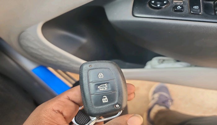 2020 Hyundai AURA SX 1.2, Petrol, Manual, 60,350 km, interior