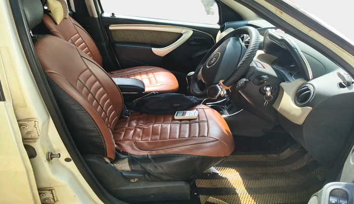 2013 Renault Duster 85 PS RXL DIESEL, Diesel, Manual, 1,32,370 km, interior