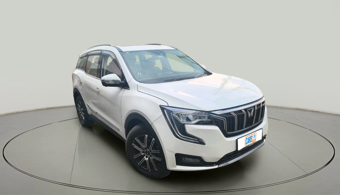 2022 Mahindra XUV700 AX 7 LUXURY D AT 7 STR, Diesel, Automatic, 76,167 km, exterior