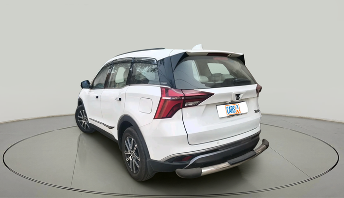 2022 Mahindra XUV700 AX 7 LUXURY D AT 7 STR, Diesel, Automatic, 76,167 km, exterior