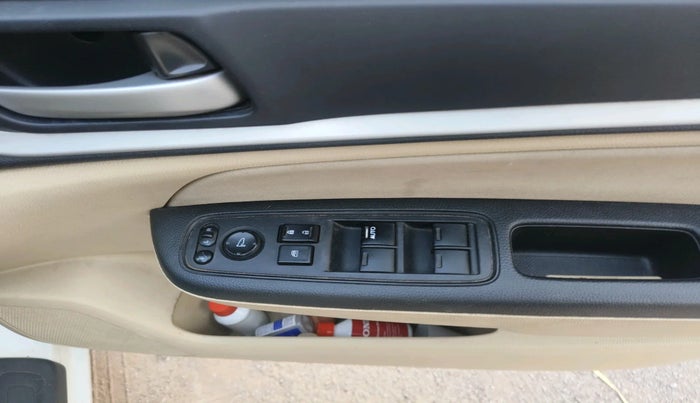 2021 Honda Amaze 1.2L I-VTEC VX, Petrol, Manual, 54,862 km, interior