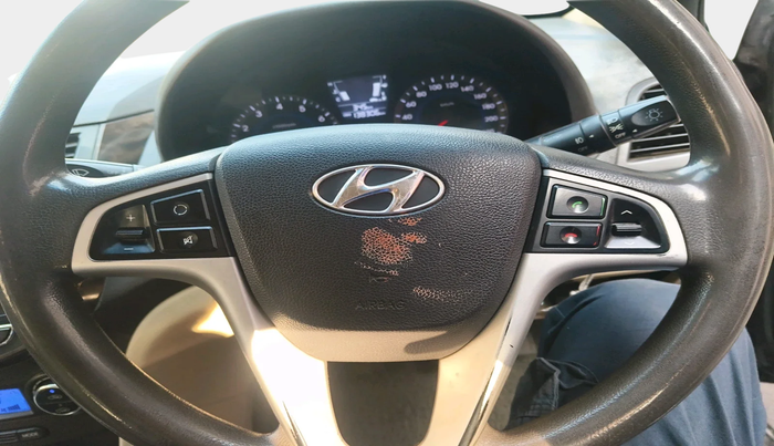 2014 Hyundai Verna FLUIDIC 1.6 VTVT SX, Petrol, Manual, 1,38,306 km, interior