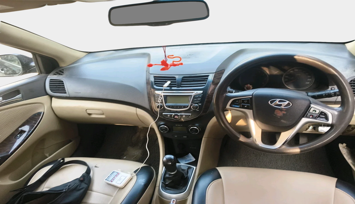 2014 Hyundai Verna FLUIDIC 1.6 VTVT SX, Petrol, Manual, 1,38,306 km, interior