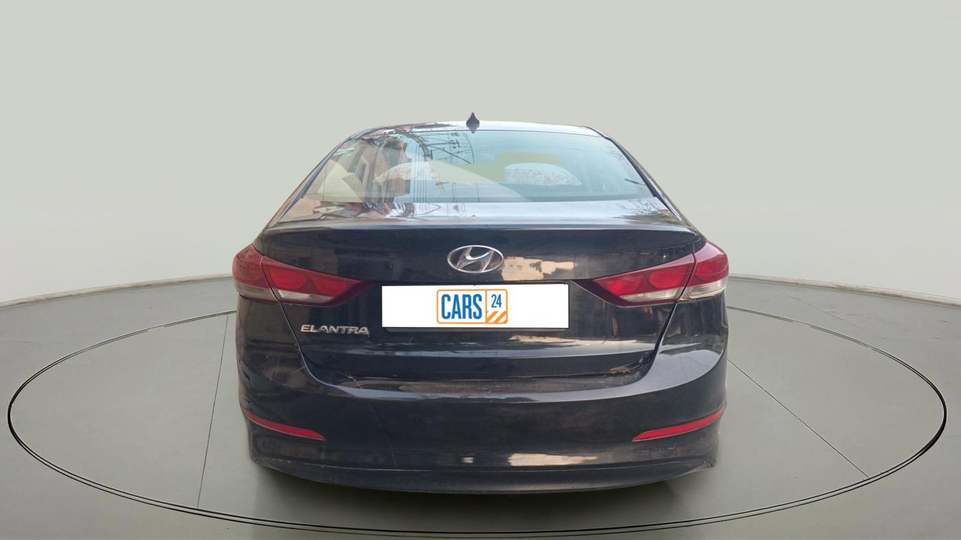2017 Hyundai New Elantra 1.6 S MT DIESEL, Diesel, Manual, 1,47,269 km, exterior