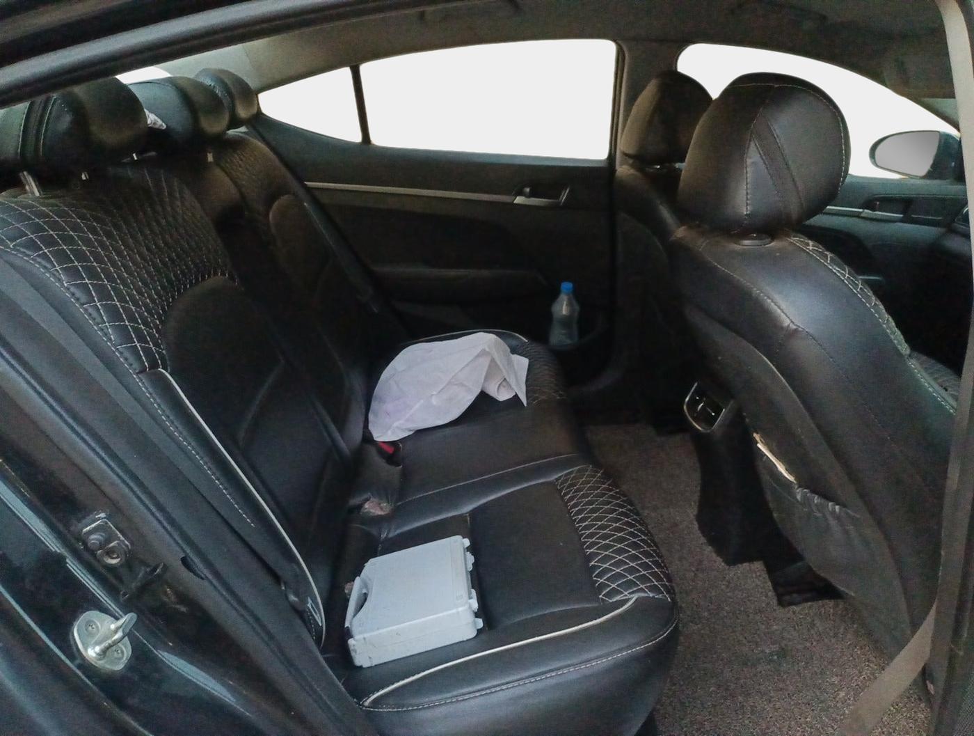 2017 Hyundai New Elantra 1.6 S MT DIESEL, Diesel, Manual, 1,47,269 km, interior